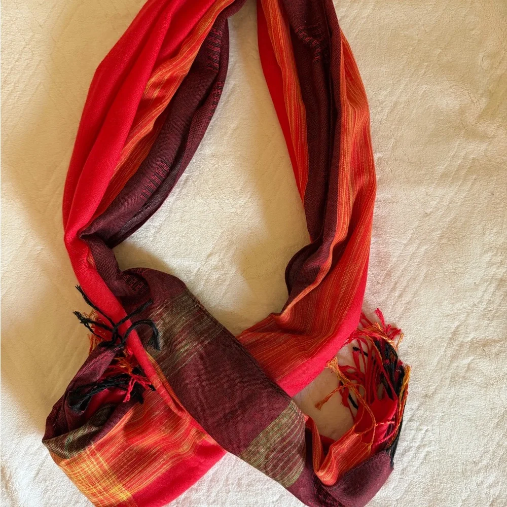 no brand this scarf